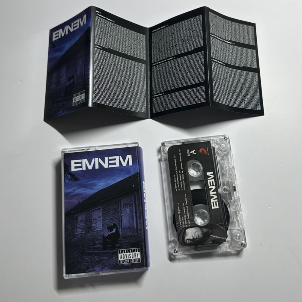 Cassette Sellado Nuevo, Álbum  - Vintage And Collectible Books reseña y precio